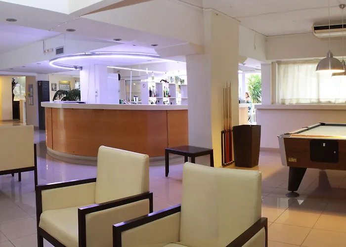 Hotel apartamentowy Michel Miasto Kos