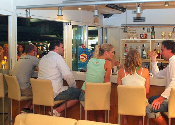 Hotel apartamentowy Michel Miasto Kos