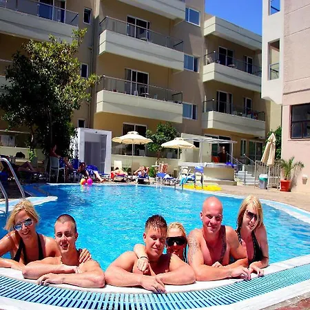 Hotel de apartamente Michel 3*