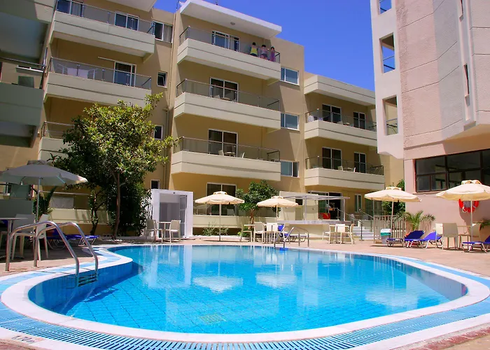 Michel Aparthotel 3*