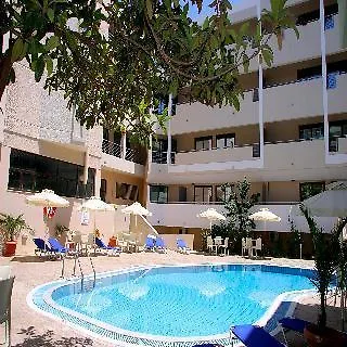 Michel Apartmanhotel