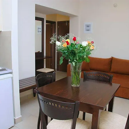 Michel コス・タウン