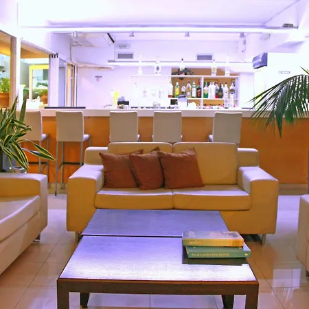 Apart Otel Michel 3*